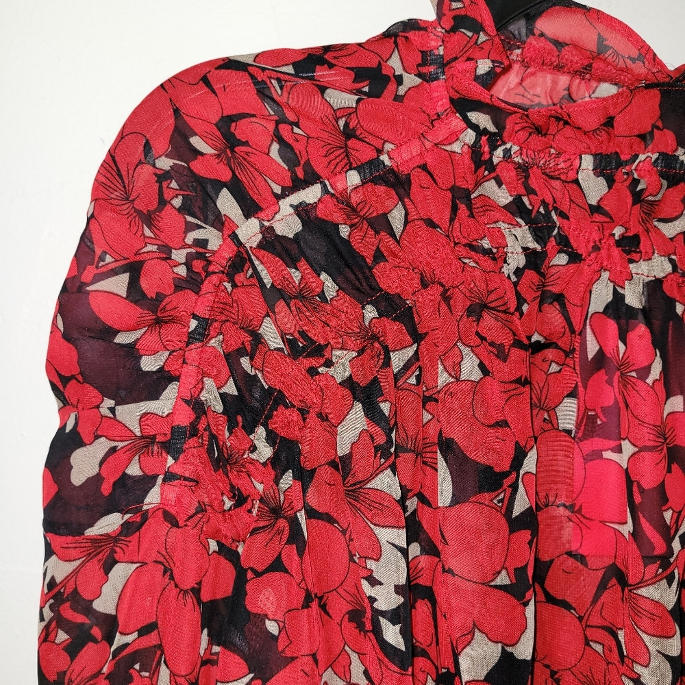 NWT Te Da' MEDIUM TOP BLOUSE UNIQUE CROPPED BoHo SMOCKED RED - Picture 5 of 16